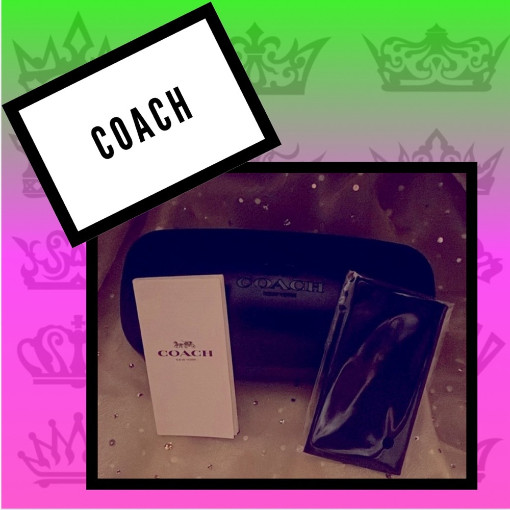 NEW: Coach Case for Sunglasses or Prescription Glasses with Fiber Cloth - Picture 1 of 3